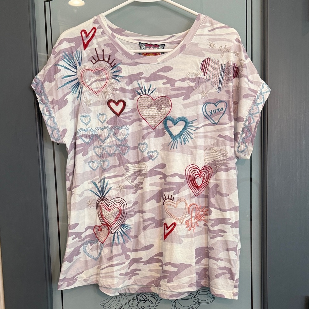 Johnny Was Embroidered Love Tee, M